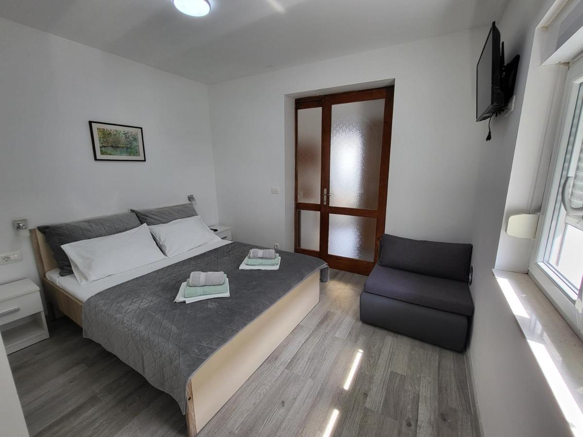 E&A Apartman Baška Voda Kültér fotó