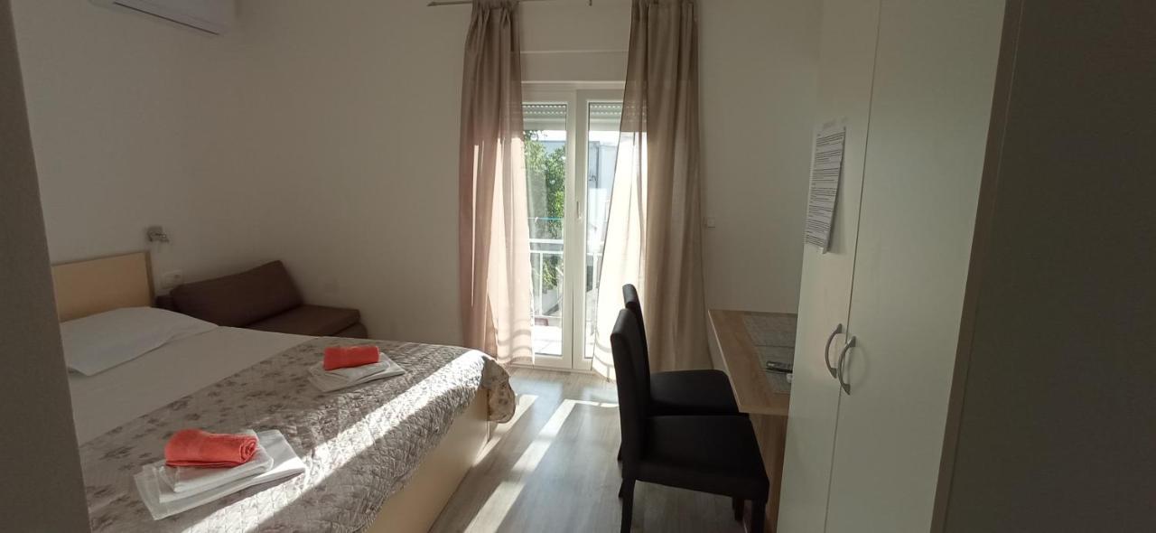 E&A Apartman Baška Voda Szoba fotó