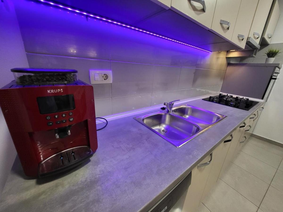 E&A Apartman Baška Voda Kültér fotó