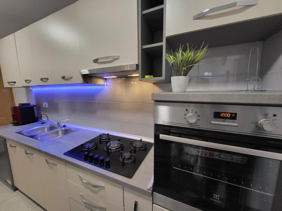 E&A Apartman Baška Voda Kültér fotó