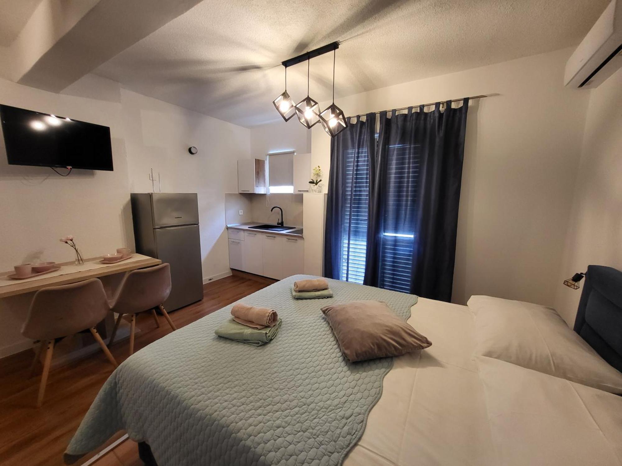 E&A Apartman Baška Voda Szoba fotó