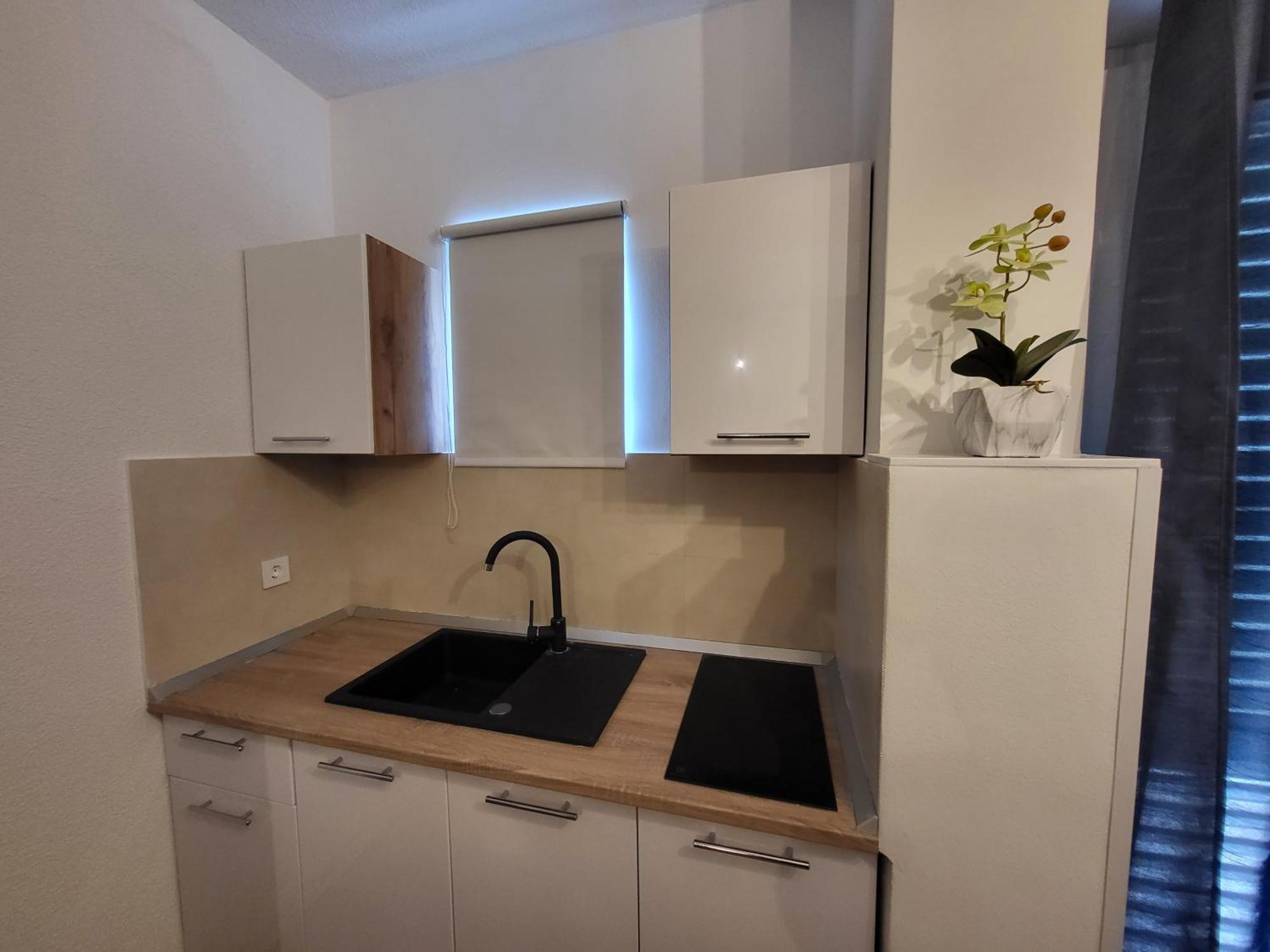 E&A Apartman Baška Voda Szoba fotó